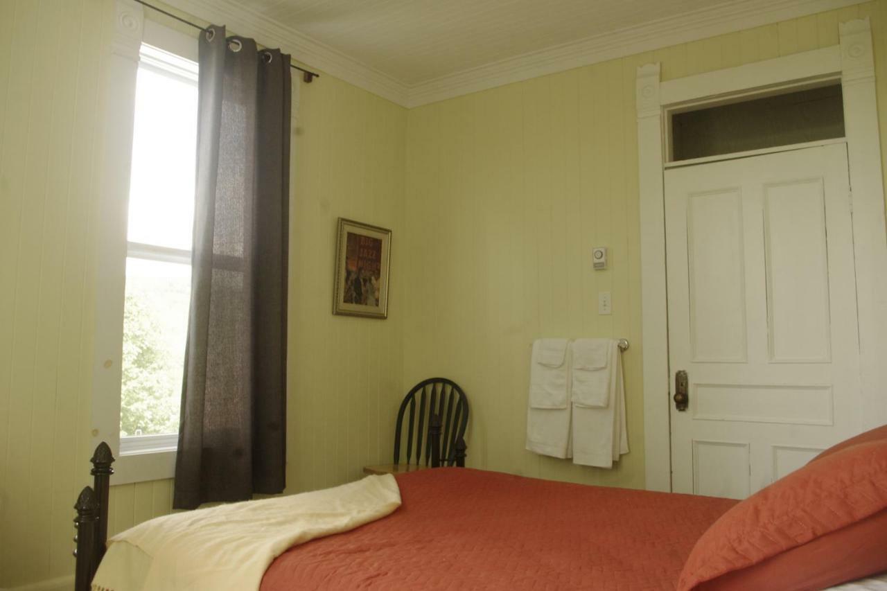 Gite Au Pied Des Appalaches Sainte-Sophie-D'Halifax Экстерьер фото